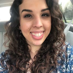 Meet your Posher, Rachel